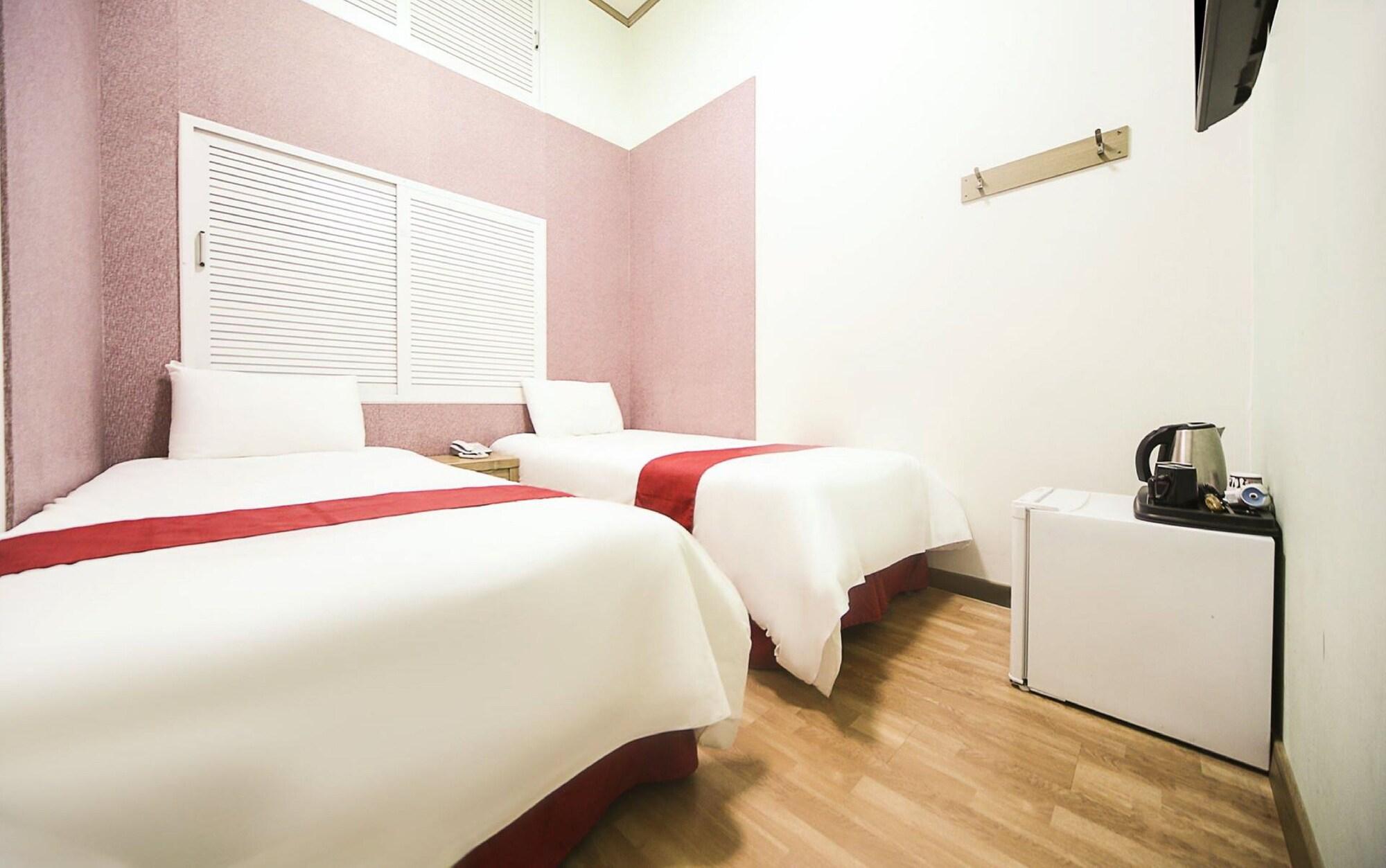 Hotel Joker Seoul Bagian luar foto