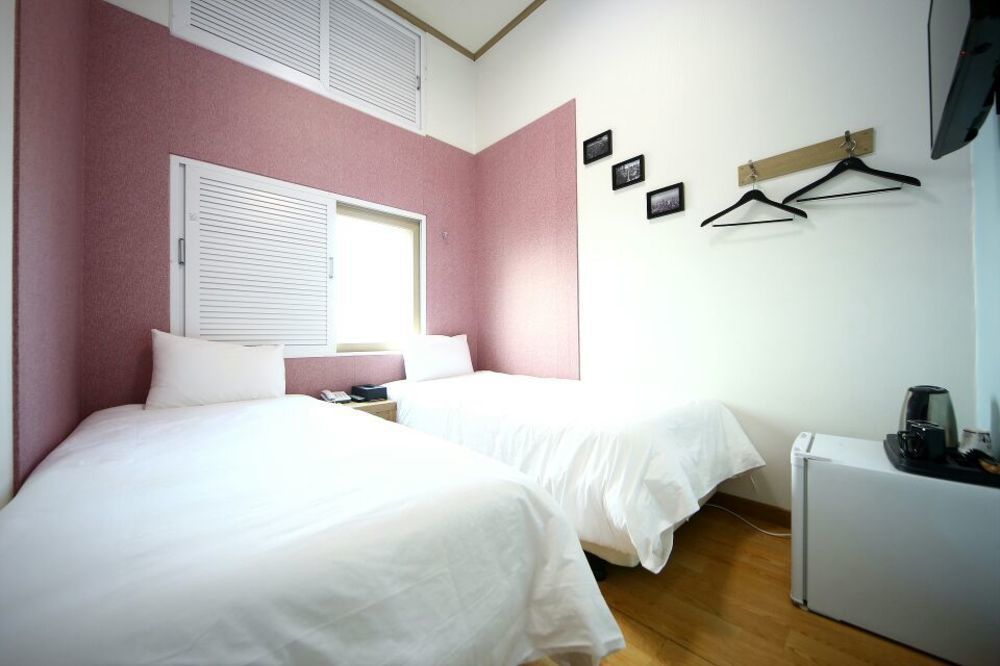Hotel Joker Seoul Bagian luar foto