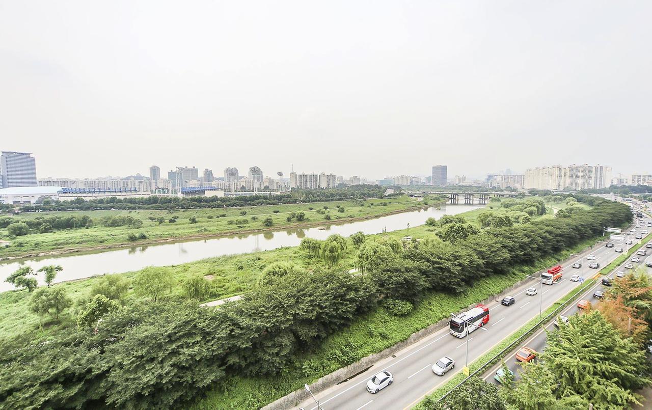 Hotel Joker Seoul Bagian luar foto