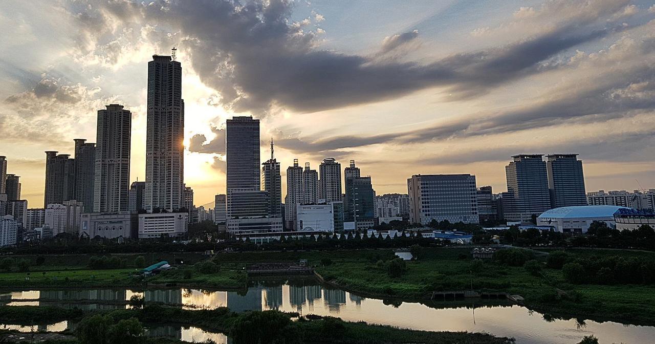 Hotel Joker Seoul Bagian luar foto